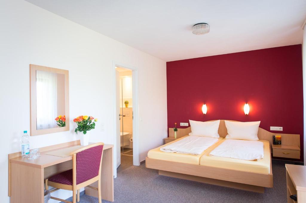 Gaestehaus Hoeferlin Bad Bellingen Room photo